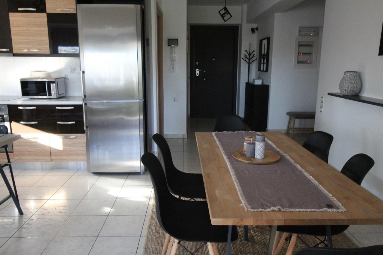 אתונה Lovely 2-Bedroom Apartment מראה חיצוני תמונה