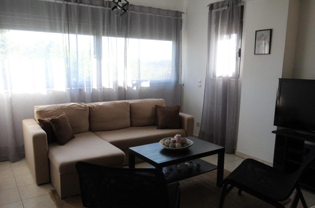 אתונה Lovely 2-Bedroom Apartment מראה חיצוני תמונה
